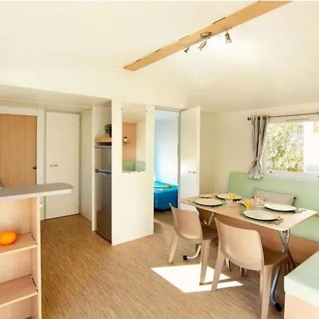Mobil-home 4 Pers. Proche - Mobil-home 3 Pieces 4 Personnes Mae-8963 *